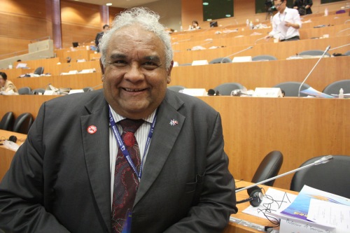 Dr. Tom Calma, Australian National Coordinator Tackling Indigenous Smoking, was a feature speaker.